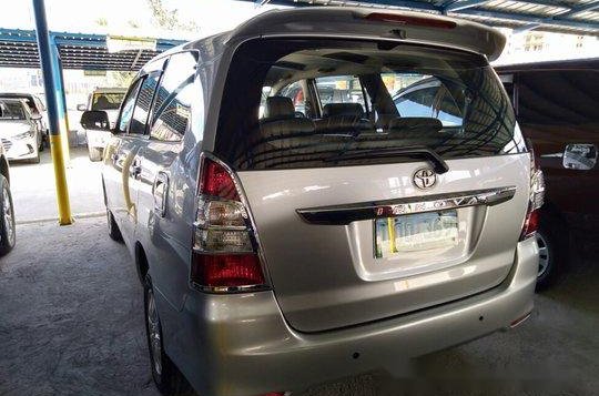 Toyota Innova 2012 for sale-6