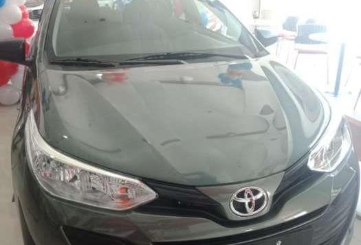 SELLING 2019 TOYOTA Vios Xe AT