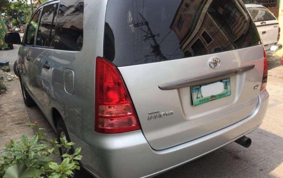 Toyota Innova J 2008 Diesel FOR SALE-3