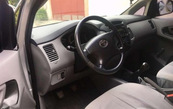 Toyota Innova 2011 for sale-6