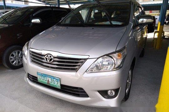 Toyota Innova 2012 for sale-2