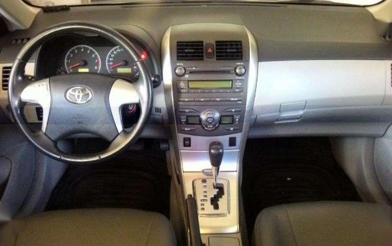 Toyota Corolla Altis 2013 for sale-6