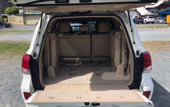 2015 Toyota Land Cruiser for sale-10