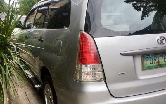 Toyota Innova 2011 for sale-3