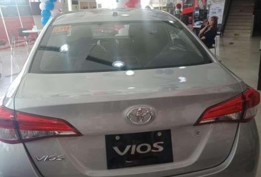 SELLING 2019 TOYOTA Vios Xe AT-6