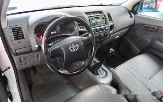 Toyota Hilux 2014 for sale-6