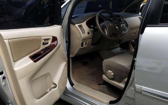 TOYOTA INNOVA G. 2016 model Automatic Transmission-6