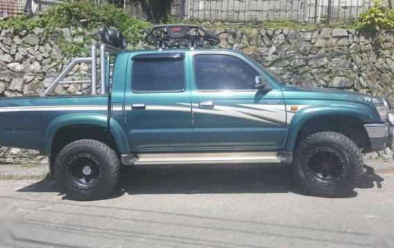 2001 TOYOTA Hilux Sr5 4x4 Manual Transmission-1