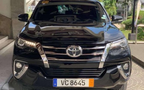 2016 TOYOTA Fortuner V 4x2 DIESEL Matic at ONEWAY CARS