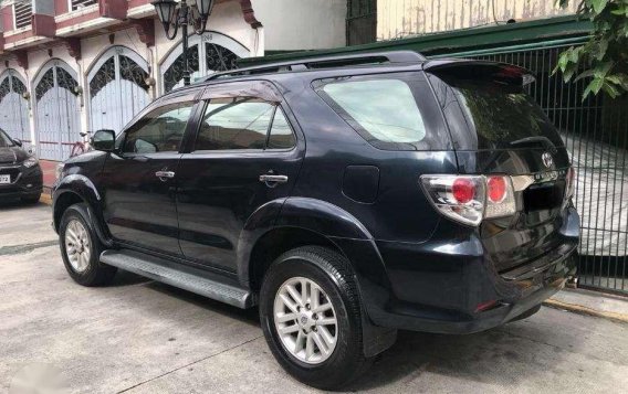 2013 TOYOTA Fortuner G matic excellent condition-2