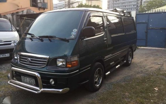 Toyota Hiace Commuter 2004 model -good condition-2