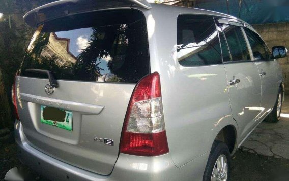 Toyota Innova E 2013 All in Good condition-7