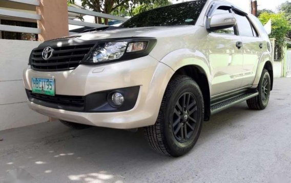 2013 Toyota Fortuner G Automatic Diesel -4