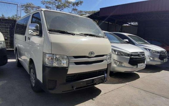 Toyota Hiace Commuter 2018 Model White-First Owned-1