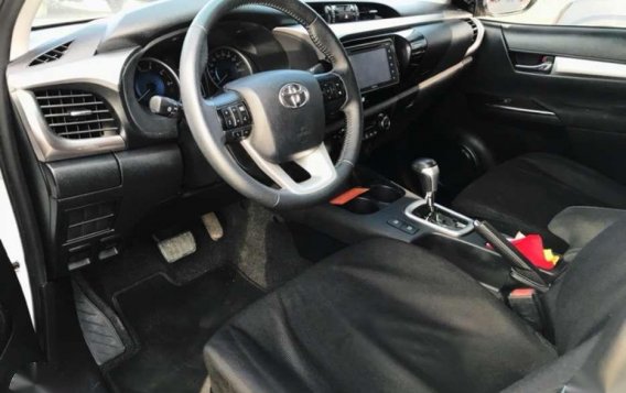 2017 TOYOTA Hilux G A/T Diesel  Automatic Transmission-6