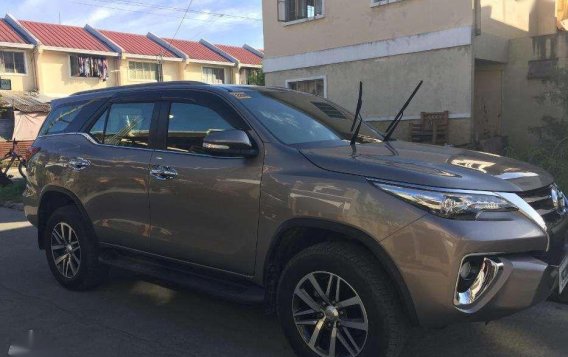 Toyota Fortuner V 2.4 2017 for sale-7