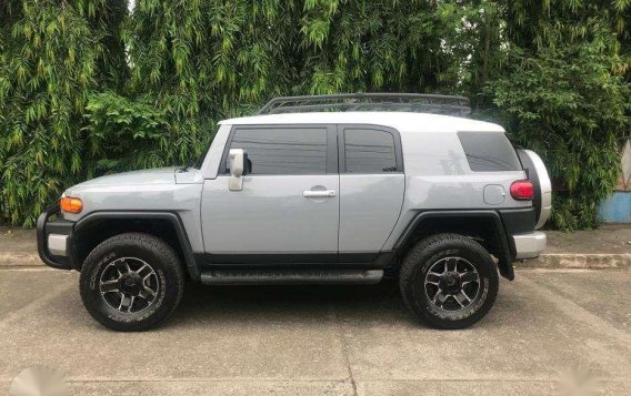 2016 Toyota FJ Cruiser 4x4 AT FOR SALE-5