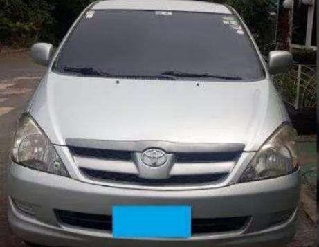 Selling Toyota Innova 2008 Diesel MT-6