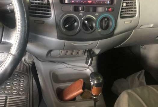 Toyota Innova E 2010 - Diesel FOR SALE-10