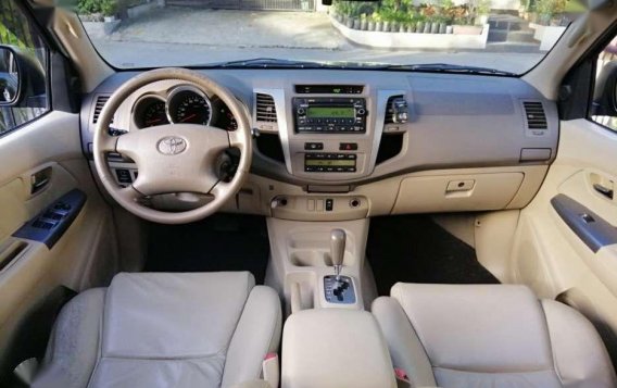 2007 Toyota Fortuner g diesel automatic-7