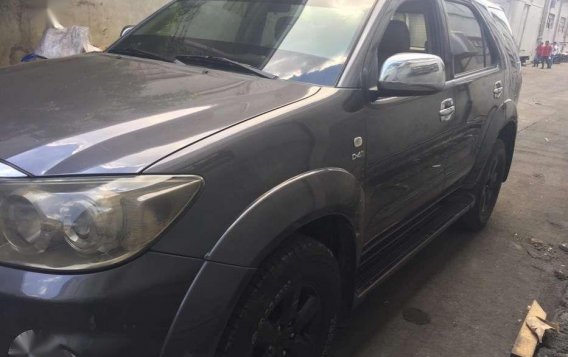 Toyota Fortuner 2009 AT FOR SALE-5