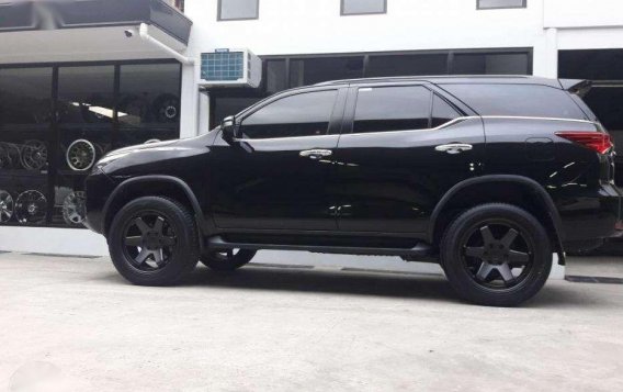 2016 Toyota Fortuner 4x4 FOR SALE-1