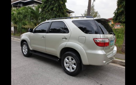 2009 Toyota Fortuner G Gas AT for sale-5