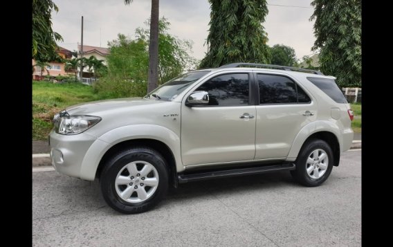 2009 Toyota Fortuner G Gas AT for sale-6