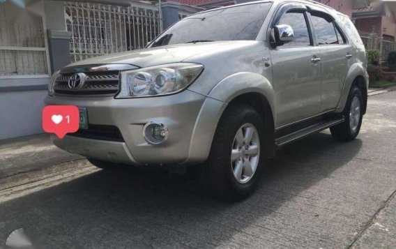 2009 TOYOTA Fortuner 4x2 D4D FOR SALE