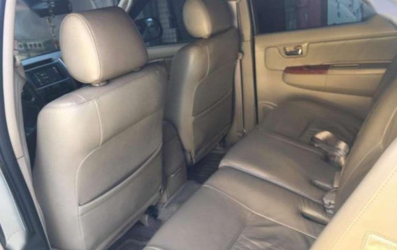 2009 TOYOTA Fortuner 4x2 D4D FOR SALE-4