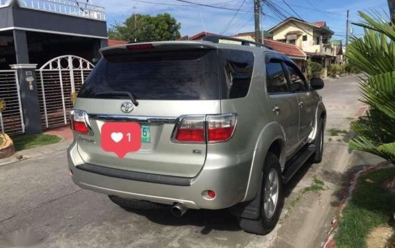 2009 TOYOTA Fortuner 4x2 D4D FOR SALE-8