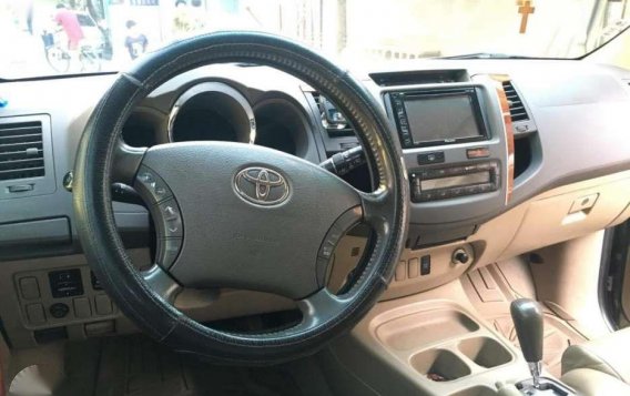 2009 TOYOTA Fortuner 4x2 D4D FOR SALE-7