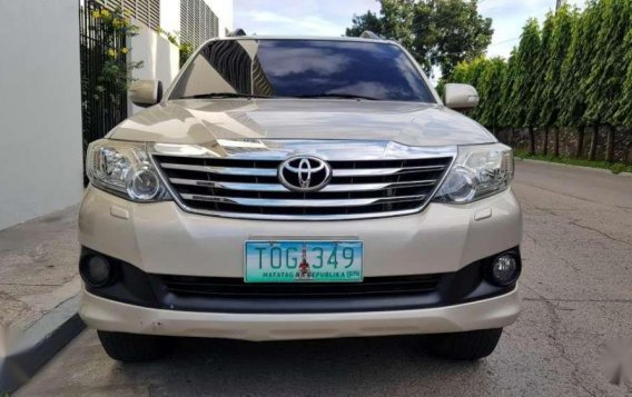 Toyota Fortuner G Automatic Diesel 2012-2