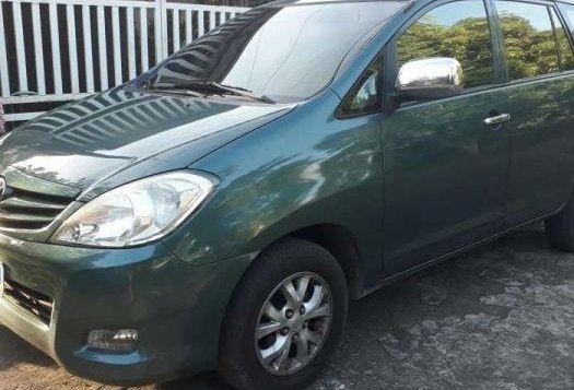 Toyota Innova E diesel matic 2011 for sale-3