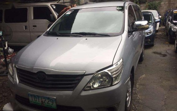 2012 Toyota Innova 24E automatic diesel 37tkms only-1