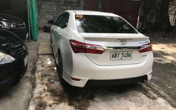 2016 Toyota Altis 20V top of the line model reduced price