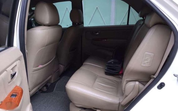 Toyota Fortuner 2009 G for sale-4