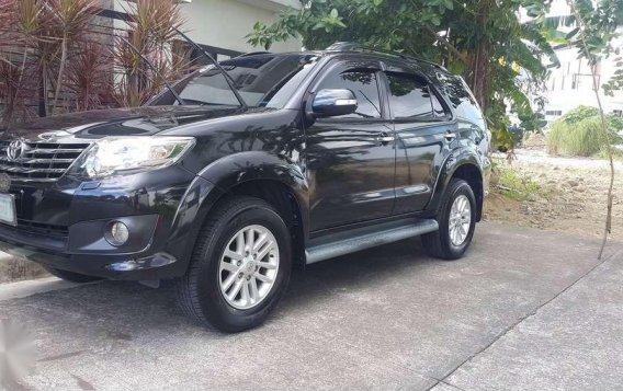 Toyota Fortuner 2013 1st Owner Gas-2