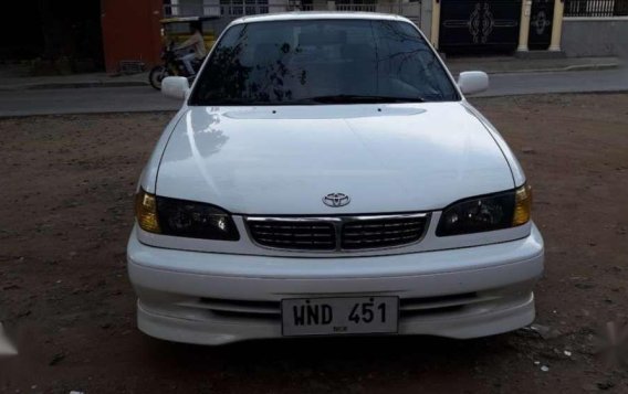 SELLING Toyota Corolla gli 2000mdl