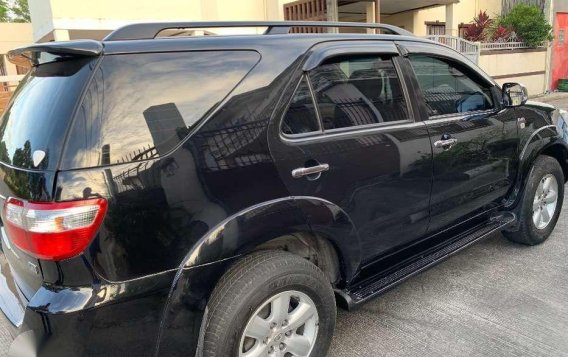 2010 Toyota Fortuner G for sale-6