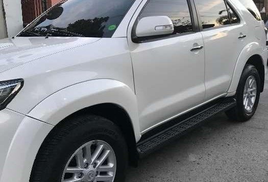 Selling Toyota Fortuner 4x2 V 2014-2