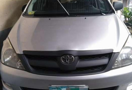 TOYOTA Innova J 2008 FOR SALE