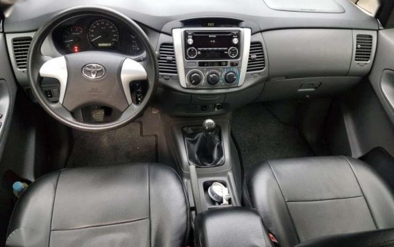 FOR SALE 2016 Toyota Innova 2.5 E Variant-8