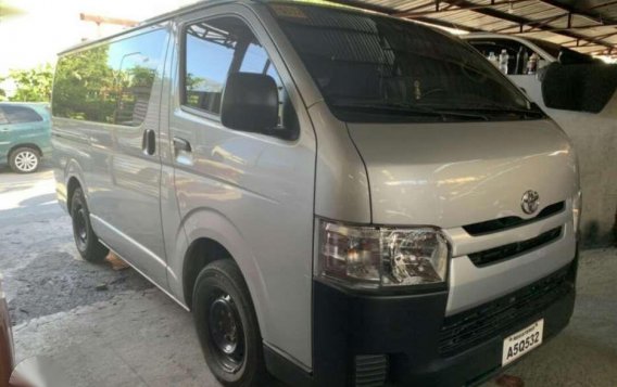 2018 Toyota Hiace Commuter 3.0 Manual for sale