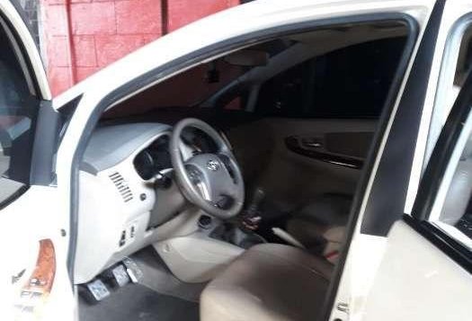 2014 Toyota Innova 2.5 G MT Diesel FOR SALE-4