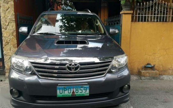 Suv for sale 2013 Toyota Fortuner v diesel 3.0 automatic