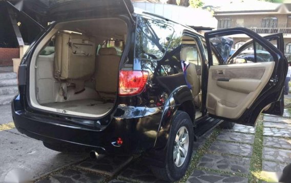 2005 Toyota Fortuner G Automatic Diesel 2.5 G D4D engine-2