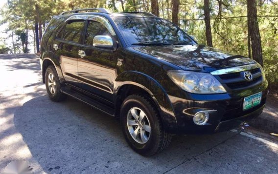 2005 Toyota Fortuner G Automatic Diesel 2.5 G D4D engine-6