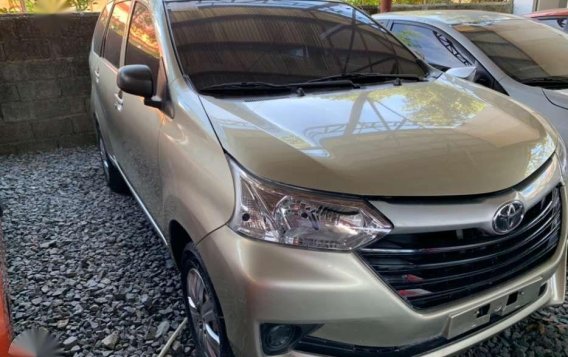 TOYOTA Avanza 13 J 2017 Manual Champagne-2