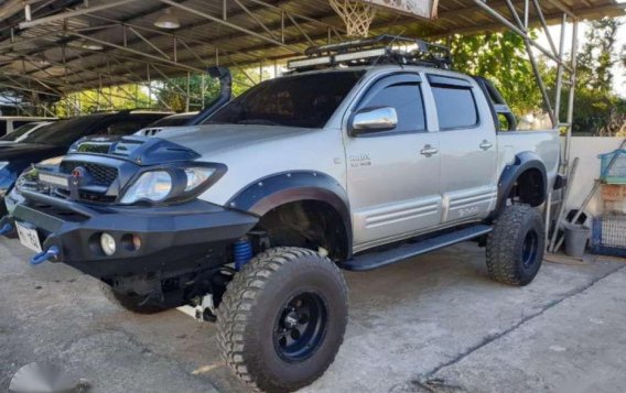 For sale 2010 Toyota Hilux g 4x4 Manual transmission Diesel-6